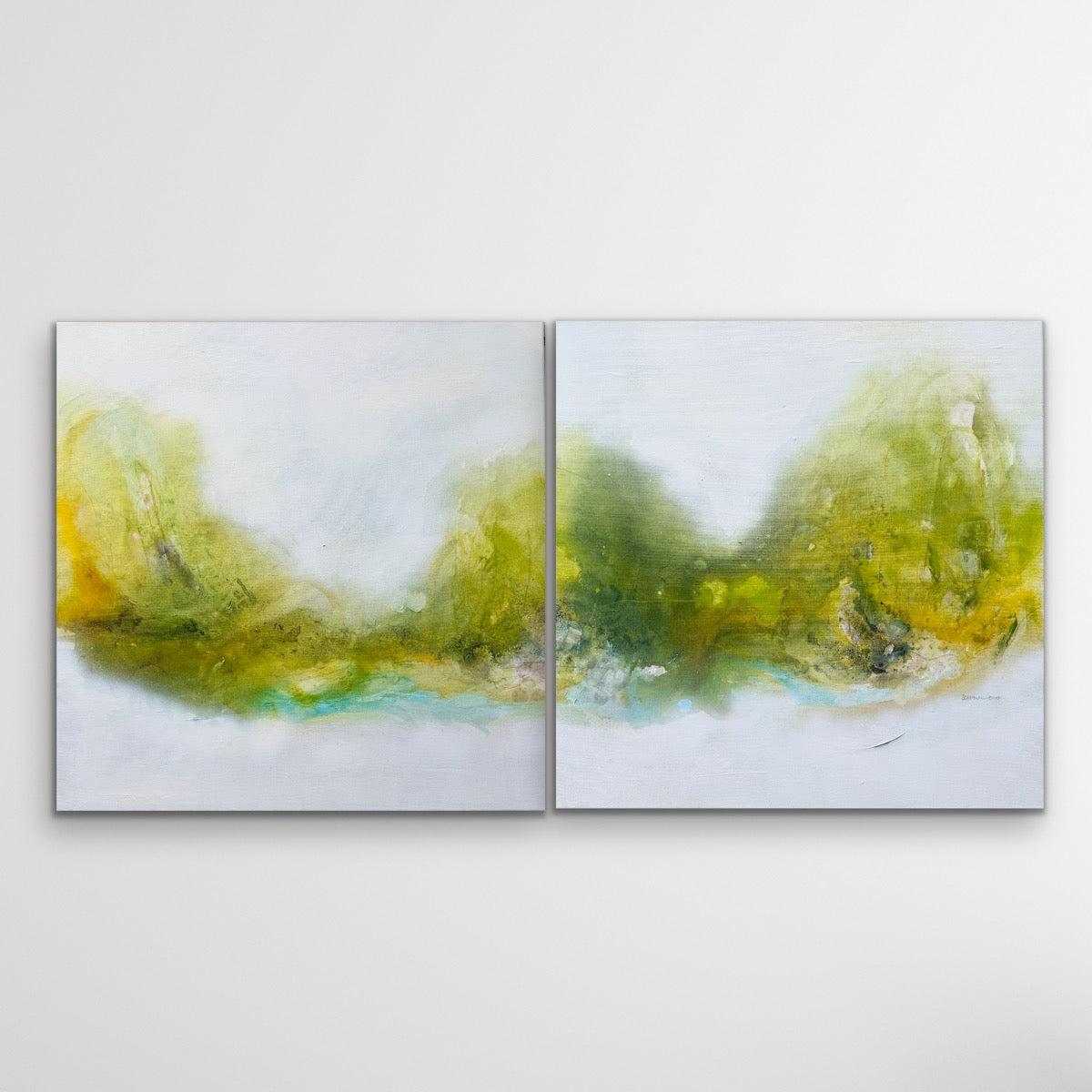 Soul Garden – A Place to Breathe von Kirsten Schankweiler, abstraktes Diptychon mit grünen und gelben Formen, türkisfarbenen Akzenten und hellen Freiflächen.
